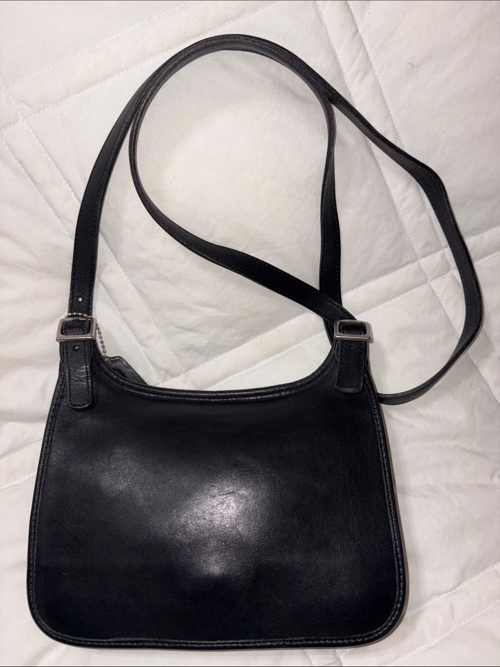 HTF Coach Vintage #9142 Small Hippie flap Crossbody bag
